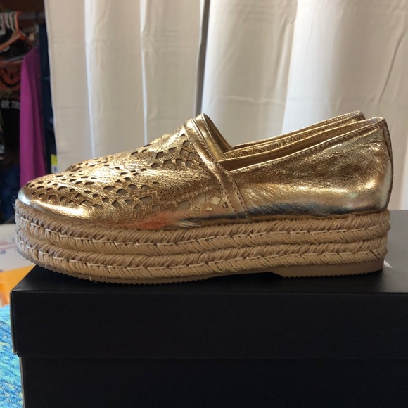 naturalizer thea 3 platform espadrilles